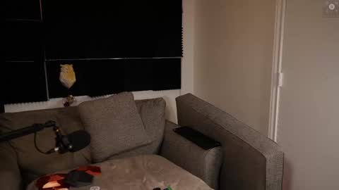 Snapshot of rndmzd chatting on October 27, 2025, 2:59 am Ryan aka KeylimeRy online show from October 27, 2025, 2:59 am