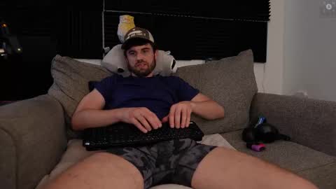 Snapshot of rndmzd chatting on November 5, 2025, 6:08 pm Ryan aka KeylimeRy online show from November 5, 2025, 6:08 pm