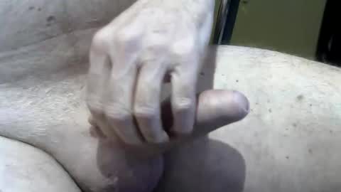 Snapshot of roadster9630 chatting on November 28, 2025, 9:23 am roadster9630 online show from November 28, 2025, 9:23 am