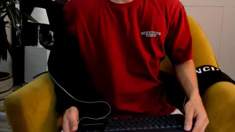 Roan Birkin online show from February 15, 2026, 7:21 pm