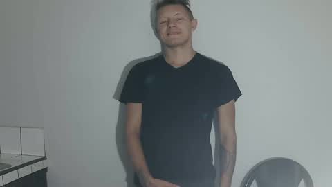 Snapshot of roastingcorn chatting on October 5, 2025, 3:05 am RoastingCorn online show from October 5, 2025, 3:05 am