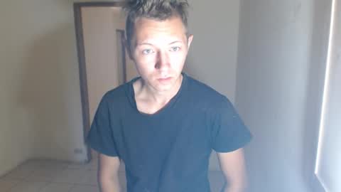 Snapshot of roastingcorn chatting on November 2, 2025, 3:14 pm RoastingCorn online show from November 2, 2025, 3:14 pm