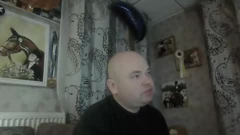 rob18997 online show from November 15, 2025, 5:09 pm