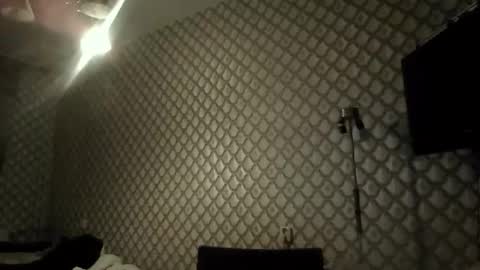 rob18997 online show from November 24, 2025, 3:34 pm