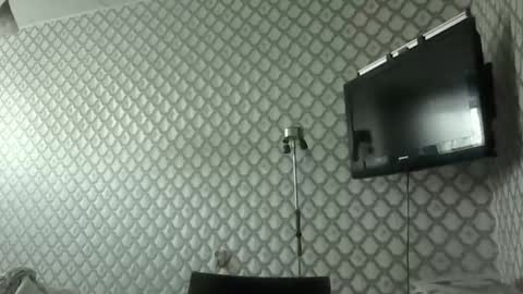 rob18997 online show from February 13, 2026, 12:23 pm