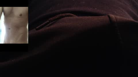 Snapshot of robby66_56 chatting on February 19, 2025, 9:58 pm robby66_56 online show from February 19, 2025, 9:58 pm