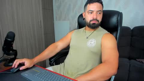 Snapshot of robby_k chatting on January 19, 2025, 4:22 am Robby online show from January 19, 2025, 4:22 am