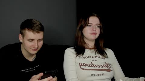 Lisa and Robert  i am online all days 900 am GMT3   online show from December 24, 2024, 4:30 pm