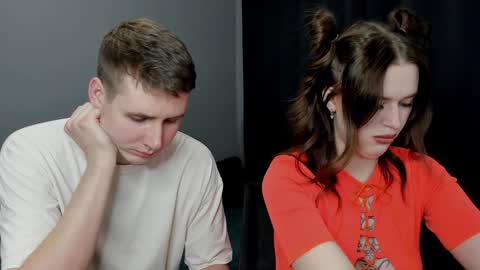 Lisa and Robert  i am online all days 900 am GMT3   online show from January 16, 2025, 5:53 am