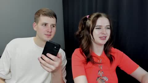 Lisa and Robert  i am online all days 900 am GMT3   online show from January 16, 2025, 11:58 am