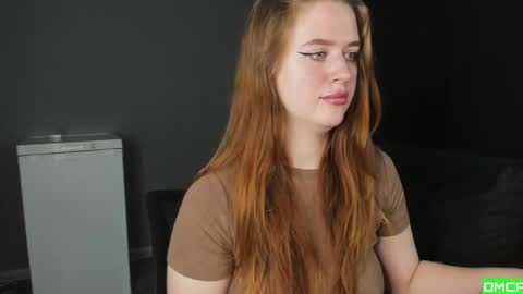 Lisa and Robert  i am online all days 900 am GMT3   online show from December 21, 2025, 5:14 am