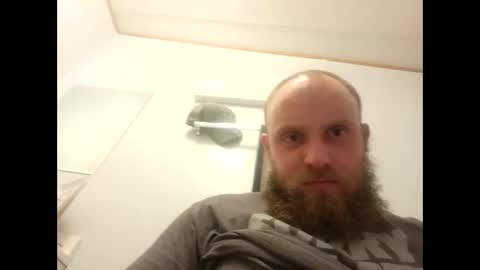 robertd5094 online show from January 7, 2026, 11:56 am