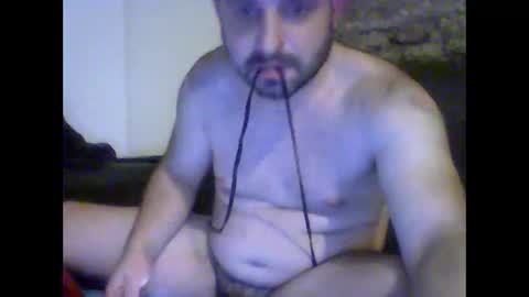 Snapshot of robertoredo chatting on January 12, 2025, 1:42 am Roberto online show from January 12, 2025, 1:42 am