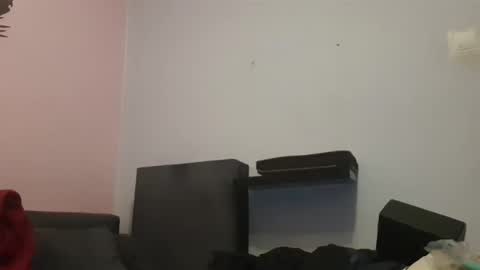 Snapshot of robertxxxpo chatting on January 19, 2025, 1:43 am Zenek online show from January 19, 2025, 1:43 am