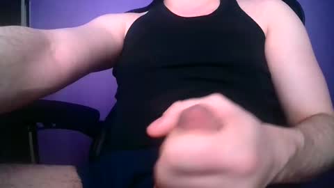 robikcz12 online show from November 19, 2025, 2:22 am