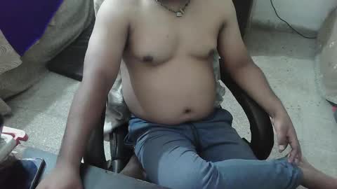 Snapshot of robin2010ken_ chatting on October 8, 2025, 10:29 pm robin online show from October 8, 2025, 10:29 pm