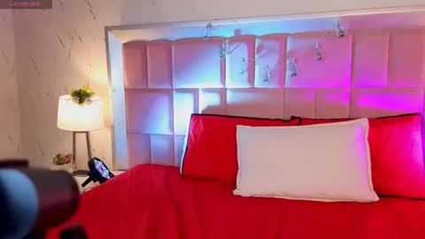 robin D online show from April 22, 2026, 4:30 pm