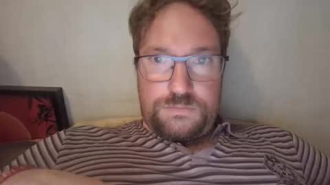 Snapshot of robinouhot chatting on October 21, 2025, 1:50 am robinouhot online show from October 21, 2025, 1:50 am