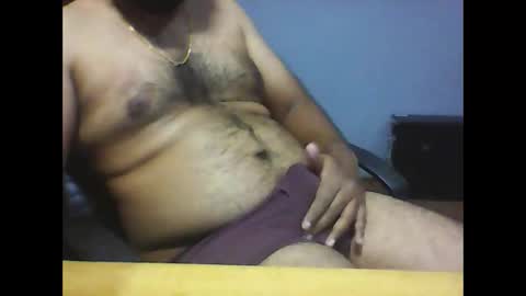 robinsantal online show from February 3, 2026, 9:47 am