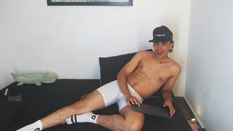 Robisson Zack online show from November 11, 2025, 2:55 am