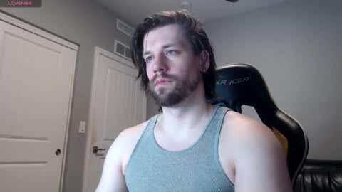 Snapshot of robknocks chatting on December 3, 2024, 2:14 am Rob Knocks online show from December 3, 2024, 2:14 am