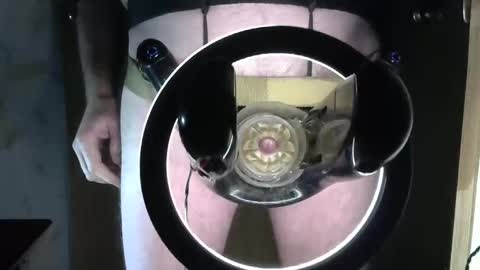 Snapshot of robodickmilker chatting on December 28, 2024, 12:47 am Robodickmilker online show from December 28, 2024, 12:47 am