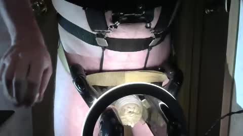 Snapshot of robodickmilker chatting on December 30, 2024, 3:47 am Robodickmilker online show from December 30, 2024, 3:47 am