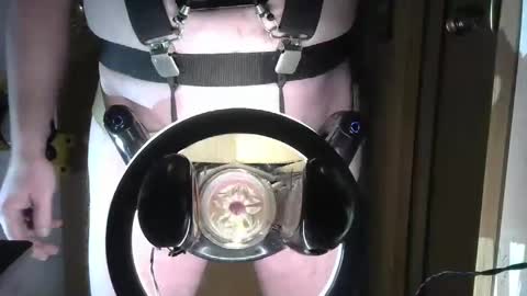 Snapshot of robodickmilker chatting on February 12, 2025, 10:48 pm Robodickmilker online show from February 12, 2025, 10:48 pm