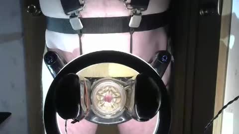 Snapshot of robodickmilker chatting on February 13, 2025, 5:11 pm Robodickmilker online show from February 13, 2025, 5:11 pm