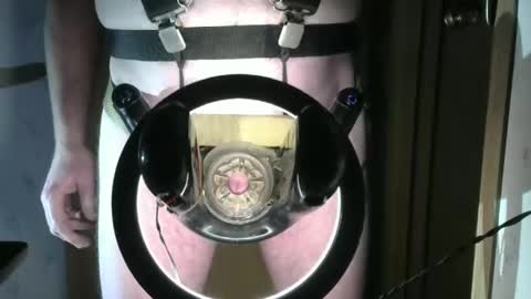 Snapshot of robodickmilker chatting on February 14, 2025, 12:19 am Robodickmilker online show from February 14, 2025, 12:19 am