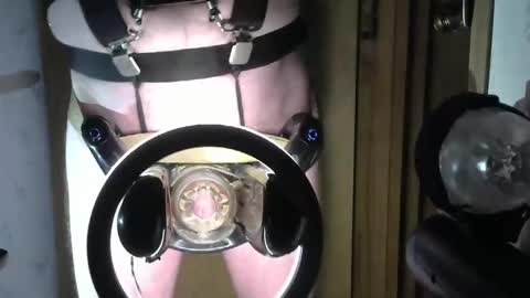 Snapshot of robodickmilker chatting on February 16, 2025, 6:21 am Robodickmilker online show from February 16, 2025, 6:21 am