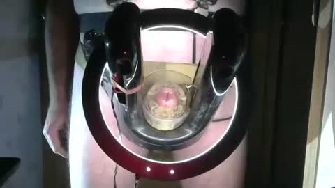 Snapshot of robodickmilker chatting on September 9, 2025, 10:31 pm Robodickmilker online show from September 9, 2025, 10:31 pm