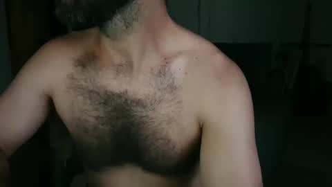 Snapshot of robson_29 chatting on January 31, 2025, 10:21 pm Robson online show from January 31, 2025, 10:21 pm