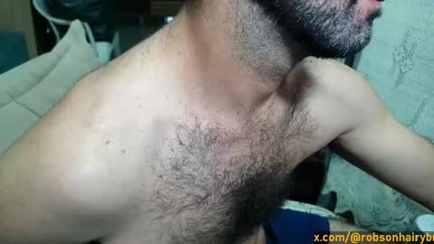 Snapshot of robson_29 chatting on November 5, 2025, 5:29 am Robson online show from November 5, 2025, 5:29 am