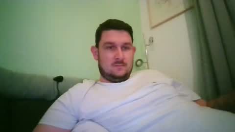 Robin online show from January 9, 2026, 4:21 pm