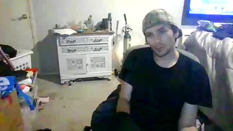 Rob witha 8 online show from December 2, 2025, 8:04 pm