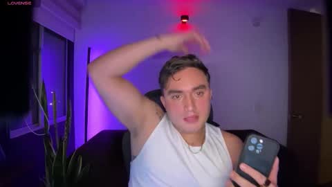 ROBYN online show from January 17, 2026, 2:38 am