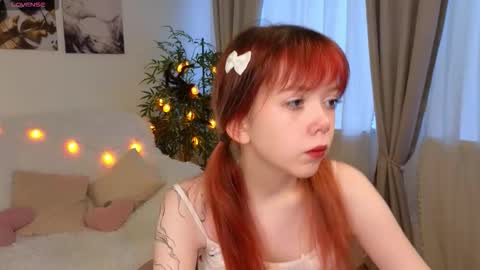 rochelle_dolly online show from November 26, 2025, 10:38 am