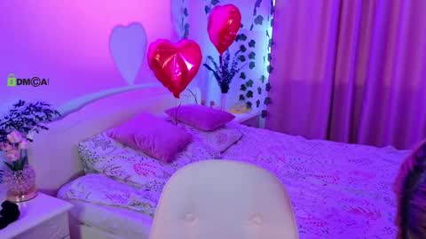 rochelle_dolly online show from March 8, 2026, 12:31 pm