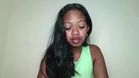 Snapshot of rochellinah chatting on May 19, 2026, 8:26 pm rochellinah online show from May 19, 2026, 8:26 pm