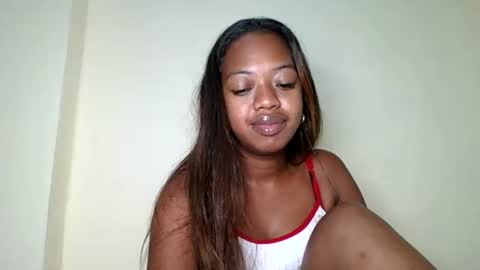 Snapshot of rochellinah chatting on May 27, 2026, 1:57 am rochellinah online show from May 27, 2026, 1:57 am