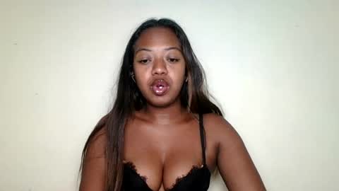 Snapshot of rochellinah chatting on July 21, 2026, 10:34 pm rochellinah online show from July 21, 2026, 10:34 pm