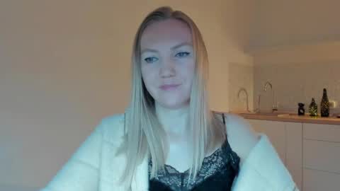 rock__baby online show from March 26, 2026, 11:32 pm