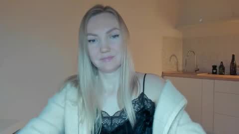Snapshot of rock__baby chatting on June 1, 2026, 9:49 pm rock__baby online show from June 1, 2026, 9:49 pm