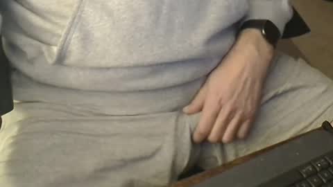 Snapshot of rockhardff chatting on December 15, 2024, 5:34 am rockhardff online show from December 15, 2024, 5:34 am