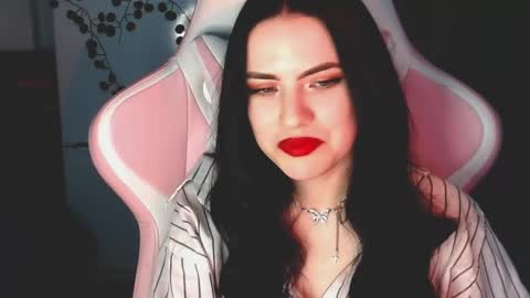 Sophie  online show from January 3, 2025, 4:37 pm