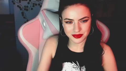 Sophie  online show from January 4, 2025, 10:38 am