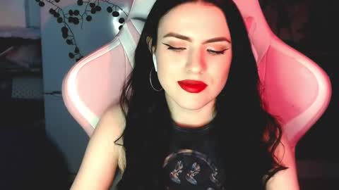 Sophie  online show from January 9, 2025, 10:41 am