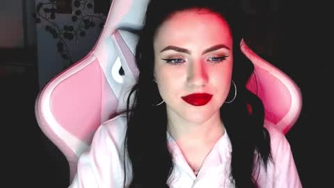 Sophie  online show from January 15, 2025, 4:43 pm