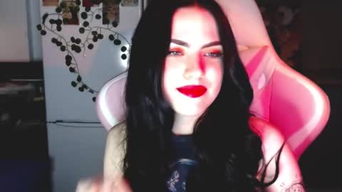 Sophie  online show from January 24, 2025, 5:53 pm